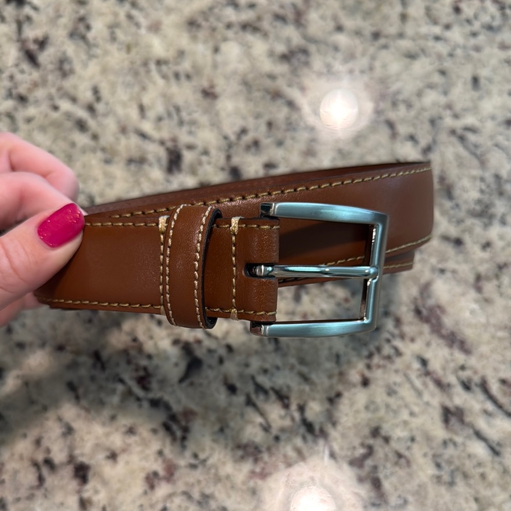 Brooks Brothers Tan Leather Accessory